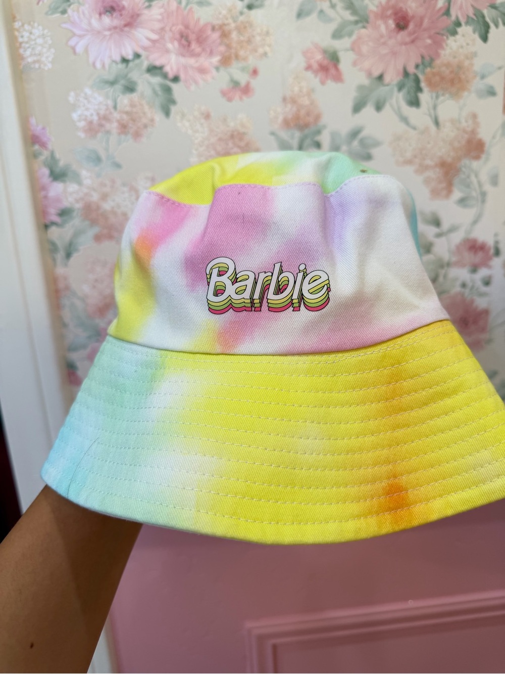 Forever 21 Kids Tie-Dye Bucket Hat in Yellow, Pink & Mint